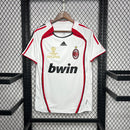 Camiseta retrô Milan Kaka
