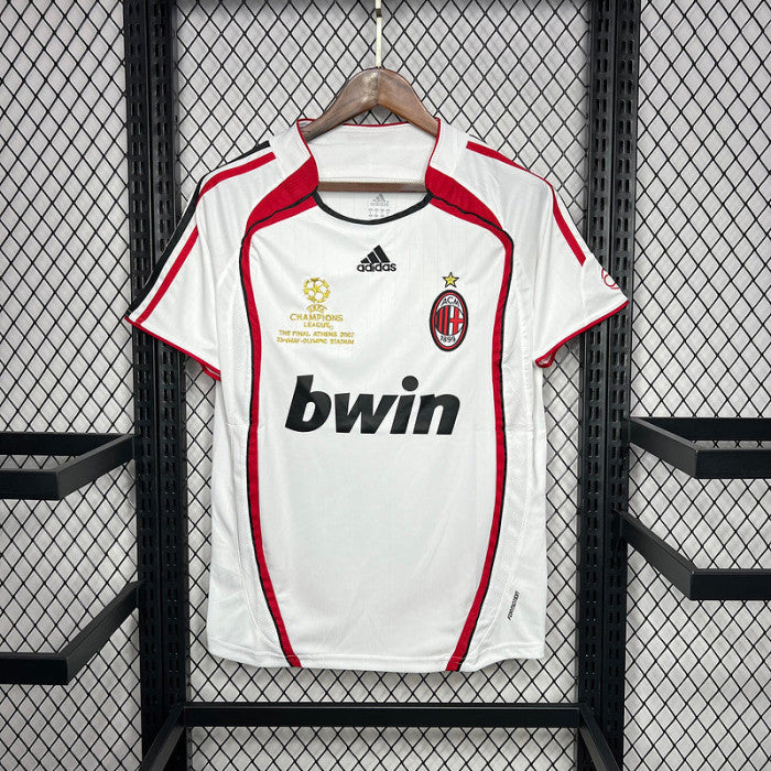 Camiseta retrô Milan Kaka